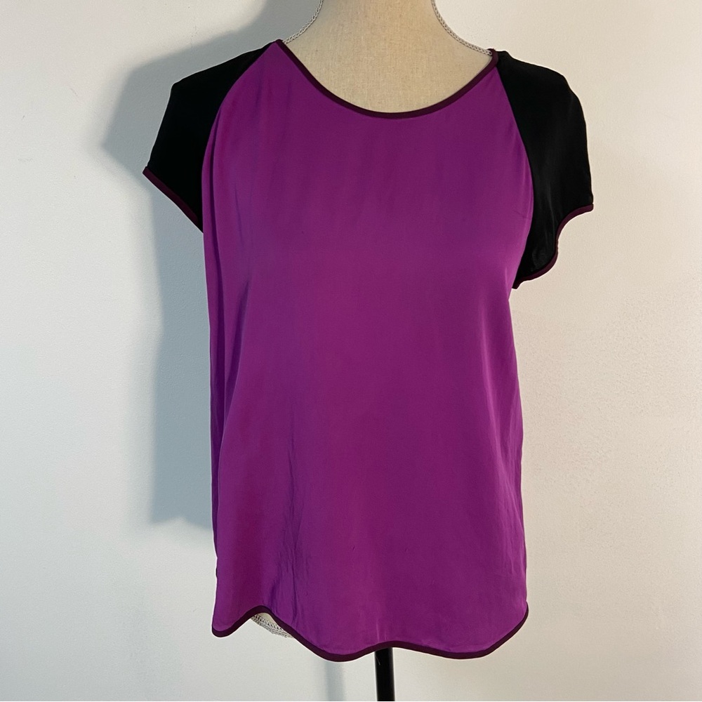 Diane Von Furstenberg Women’s Top Silk Blend Short Sleeve Size Medium Designer - Picture 7 of 12